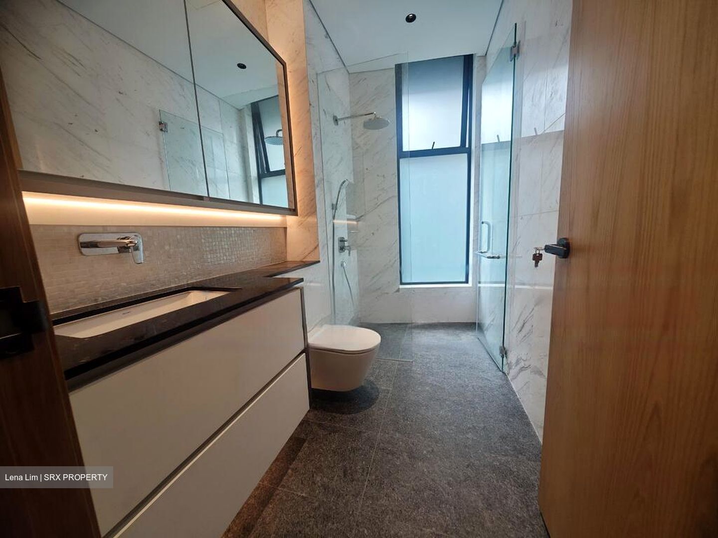 Hillview Estate (D23), Terrace #486700521